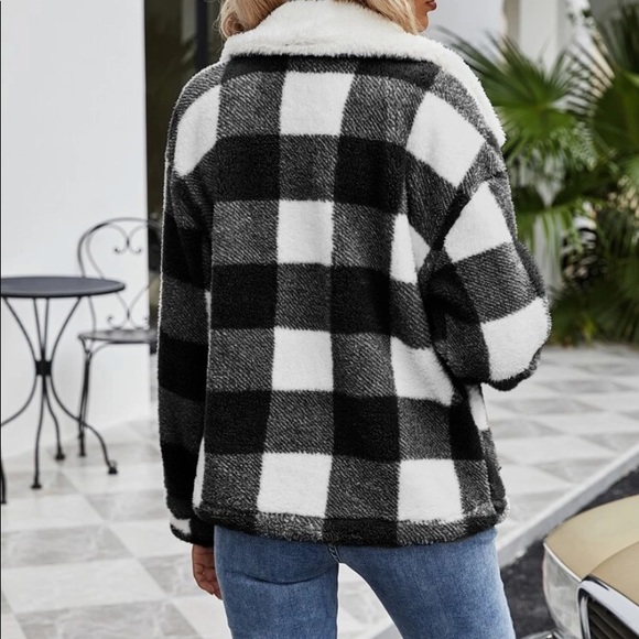 plaid Teddy jacket - Picture 3 of 5